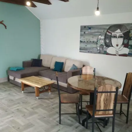 Apartment Cats Donji Milanovac